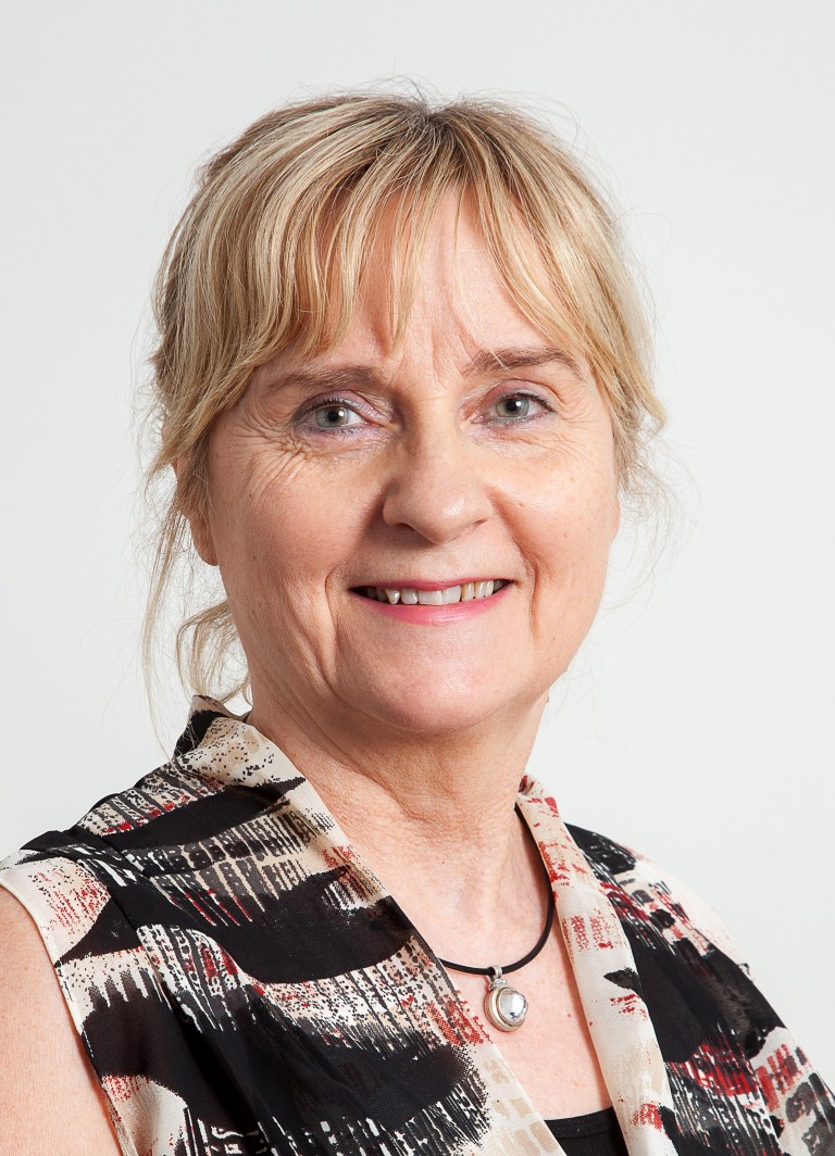 Jarþrúður Þórhallsdóttir
