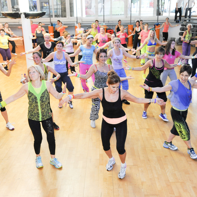 Laus pláss í Zumba