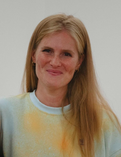 Íris Stefanía Skúladóttir