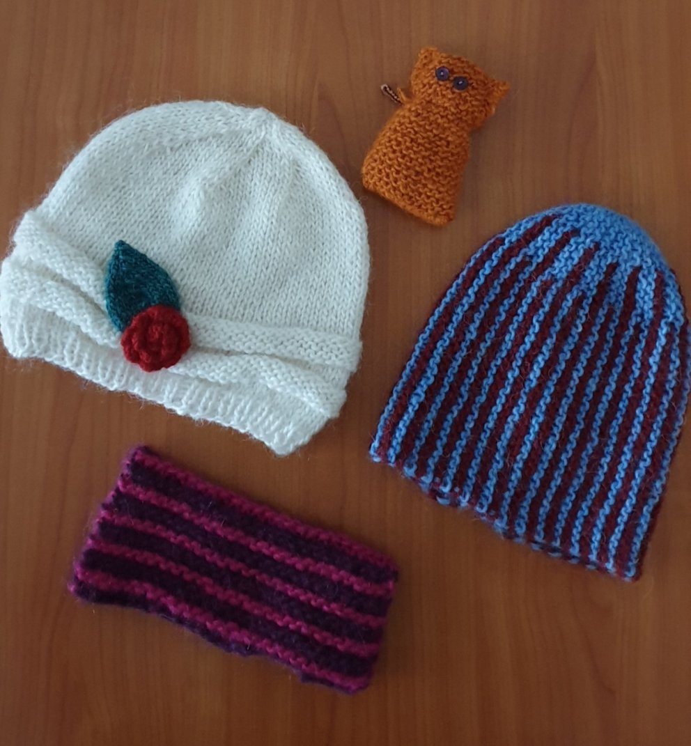 Hægt er að prjóna til dæmis húfu