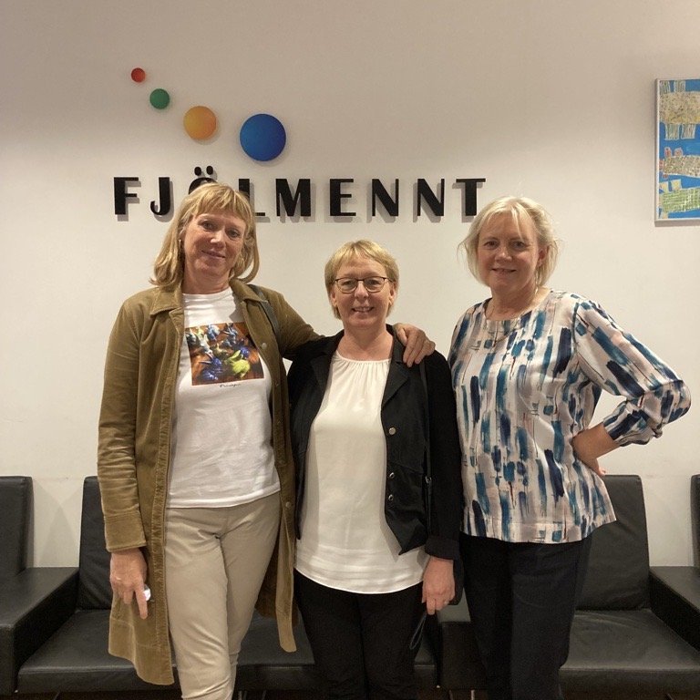 Frá vinstri Hulda Arnljótsdóttir, Ragnheiður Bóasdóttir og Helga Gísladóttir